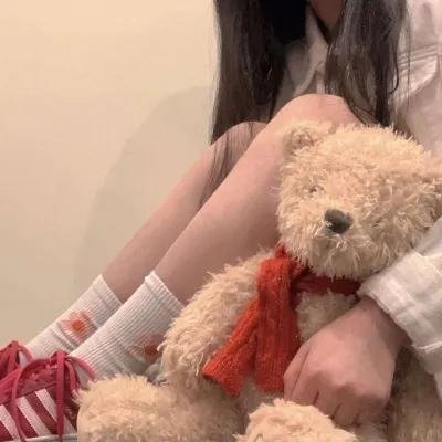 这个警察不太冷